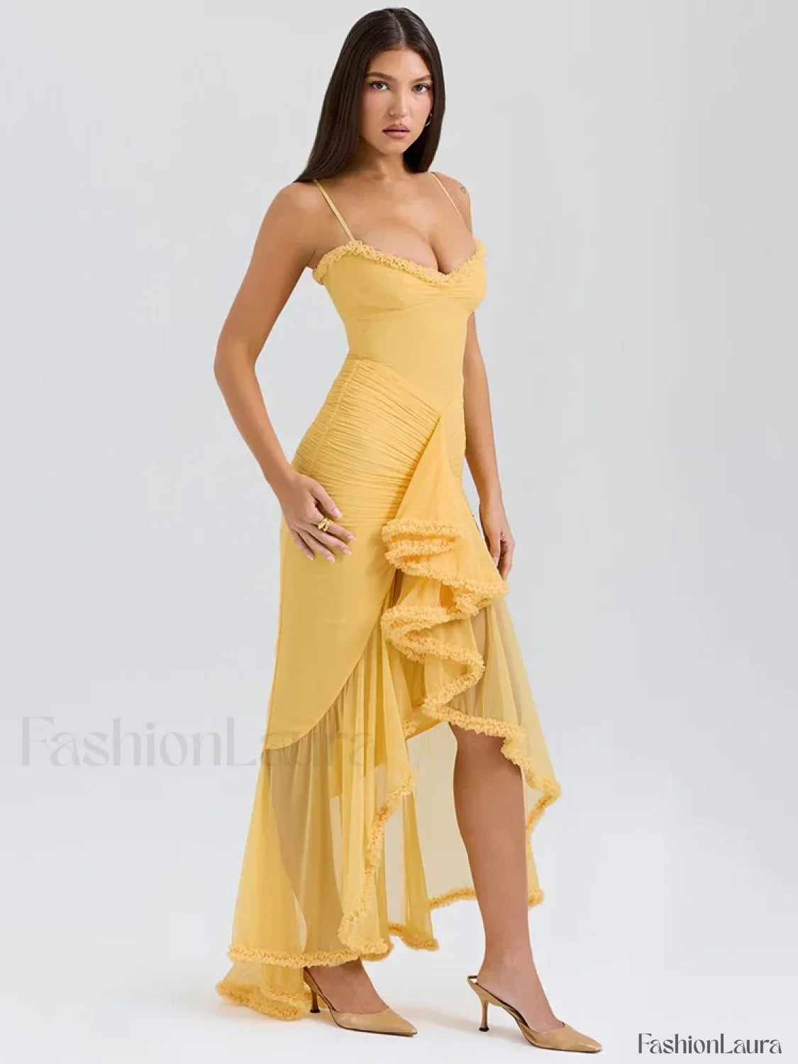 Vestido Midi Amarillo de Tiras Finas con Volantes