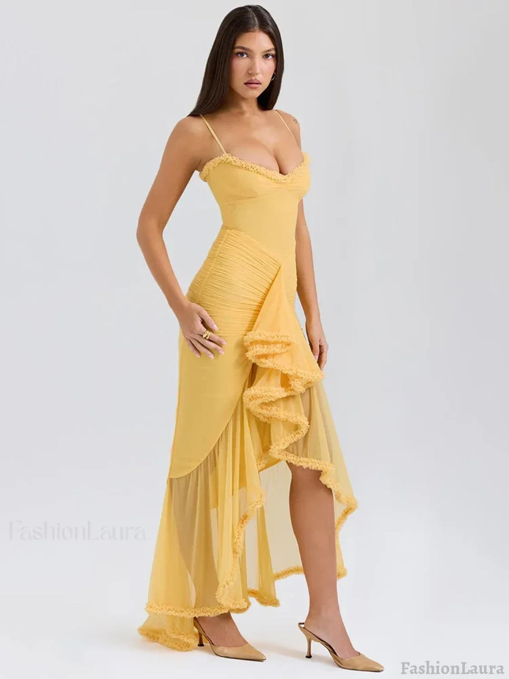 Vestido Midi Amarillo de Tiras Finas con Volantes