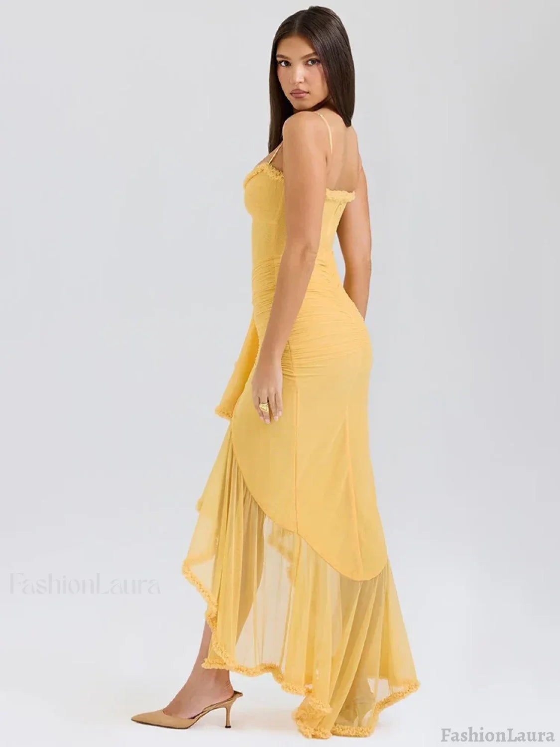 Vestido Midi Amarillo de Tiras Finas con Volantes